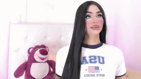 Snapshot of amal_baddel_ chatting on 27, 11, 2025 amal_baddel_ online show from 27, 11, 2025