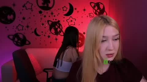 Snapshot of amalialowell chatting on 28, 4, 2026 Amalia online show from 28, 4, 2026