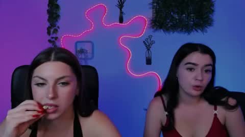 Snapshot of amalialowell chatting on 18, 7, 2026 Amalia online show from 18, 7, 2026