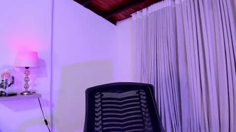 Luisa online show from 28, 2, 2025