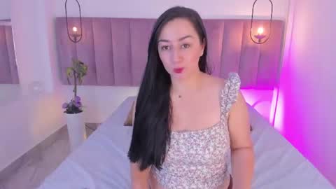 amanda_benz_ online show from 10, 7, 2026