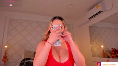 Snapshot of amanda_colin chatting on 30, 10, 2025 Amanda online show from 30, 10, 2025