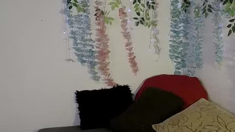 Snapshot of amanda_milf_1 chatting on 27, 11, 2025 amanda milf 1 online show from 27, 11, 2025