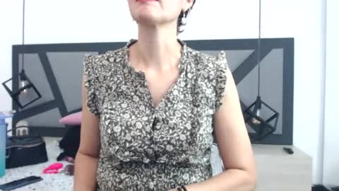 amanda_ramirez online show from 17, 7, 2026