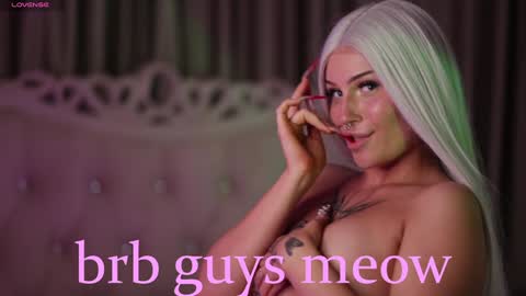 Amanda Farrell online show from 2, 12, 2024