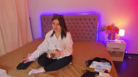 Amanda online show from 4, 5, 2026