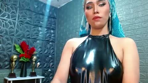 Snapshot of amandaleon chatting on 7, 1, 2025 amandaleon online show from 7, 1, 2025