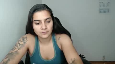 Snapshot of amandamuscle chatting on 16, 11, 2025 amandamuscle online show from 16, 11, 2025