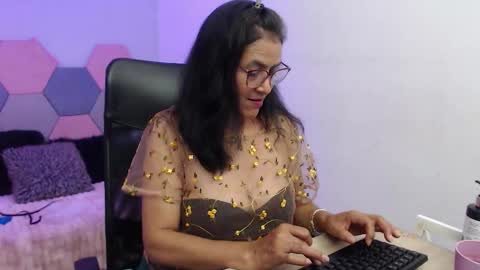 amandapeet online show from 26, 11, 2025