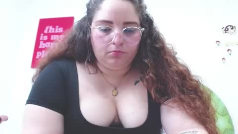 Snapshot of amandawatts chatting on 7, 6, 2026 Amanda W online show from 7, 6, 2026