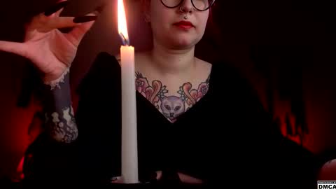 Snapshot of amanita__pantherina chatting on 10, 11, 2025 Goddess Amanita online show from 10, 11, 2025