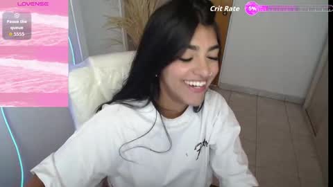 Snapshot of amara_silk chatting on 16, 9, 2025 amara_silk online show from 16, 9, 2025