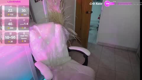 Snapshot of amara_silk chatting on 7, 10, 2025 amara_silk online show from 7, 10, 2025