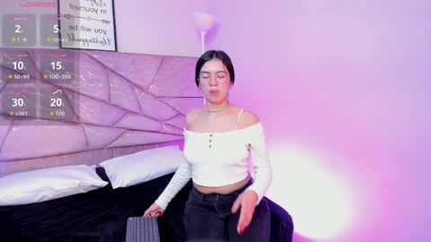 Snapshot of amara_velle chatting on 8, 5, 2026 amara velle online show from 8, 5, 2026