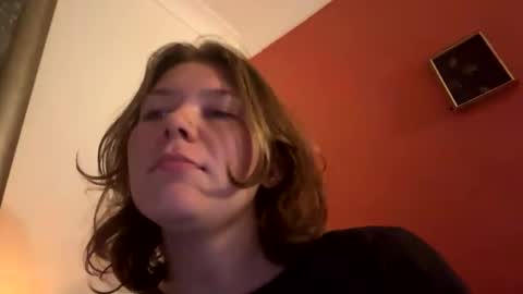 Amara Elise online show from 11, 3, 2025