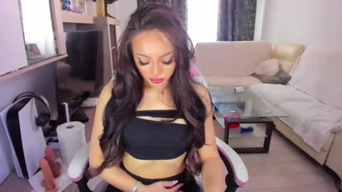 Snapshot of amateur_fitbabex chatting on 9, 3, 2025 amateur_fitbabex online show from 9, 3, 2025