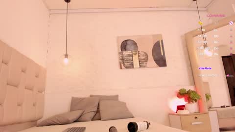  A M A T I S T A   online show from 18, 12, 2024