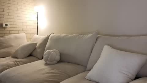 amaya_floress online show from 15, 4, 2026