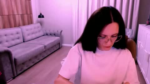 Izza online show from 3, 4, 2026