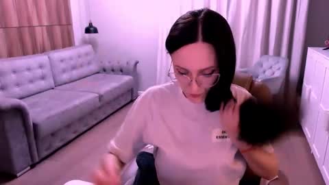 Izza online show from 8, 4, 2026