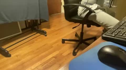 Amazing online show from 2, 1, 2025