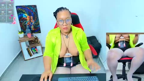 Snapshot of amba_rosee1 chatting on 7, 5, 2026 AMBAR online show from 7, 5, 2026