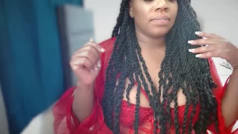 Amoya online show from 14, 4, 2026