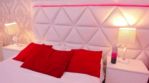 AmbarSantany  online show from 28, 2, 2026