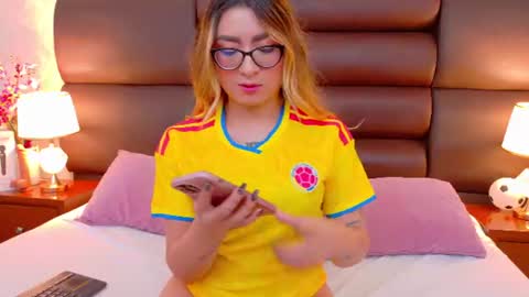 AmbarSantany  online show from 17, 6, 2026