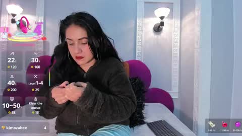 Snapshot of ambbermoon chatting on 12, 3, 2025 online show from 12, 3, 2025