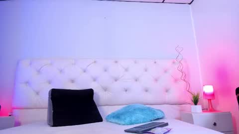  Amber  online show from 9, 9, 2025