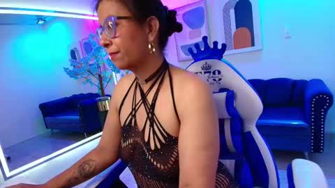 amber__rouge online show from 3, 2, 2026