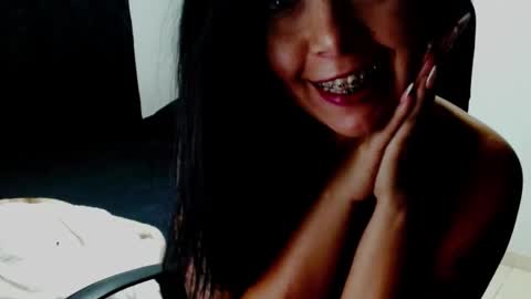 Snapshot of amber_rose23 chatting on 11, 10, 2025 Michell online show from 11, 10, 2025
