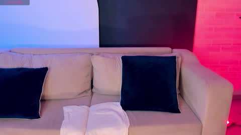 Amber Fox online show from 24, 11, 2025