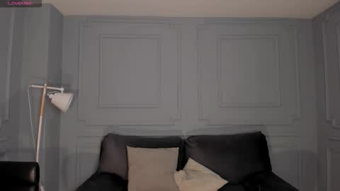 Amber Fox online show from 1, 12, 2025