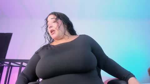 Amber  online show from 13, 4, 2026