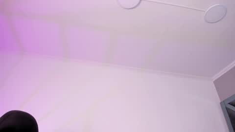 Amber  online show from 14, 4, 2026