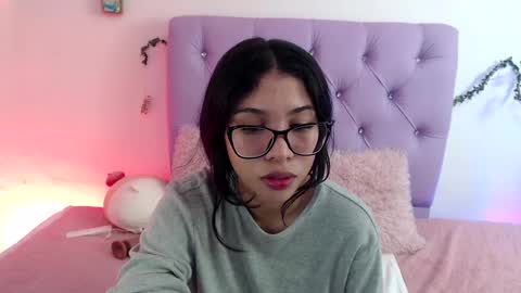 Amber Jeong online show from 25, 1, 2025