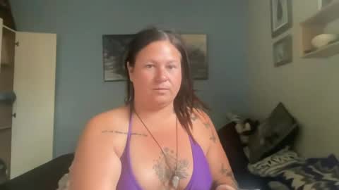 Snapshot of ambermoss7 chatting on 10, 7, 2026 ambermoss7 online show from 10, 7, 2026