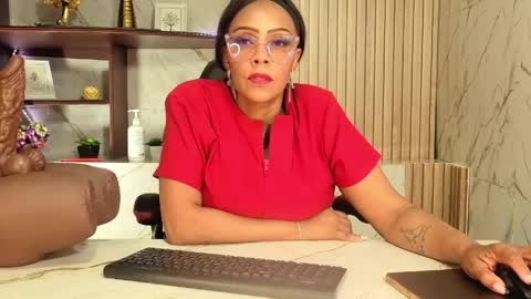   online show from 15, 4, 2026