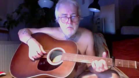 Amberr11 online show from 17, 11, 2025