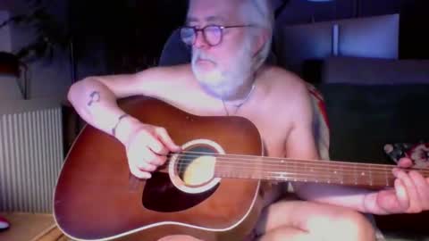 Snapshot of amberr11 chatting on 10, 2, 2026 Amberr11 online show from 10, 2, 2026