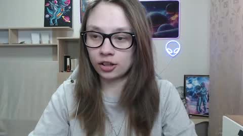 Snapshot of ambersimard chatting on 15, 4, 2026 Amber online show from 15, 4, 2026