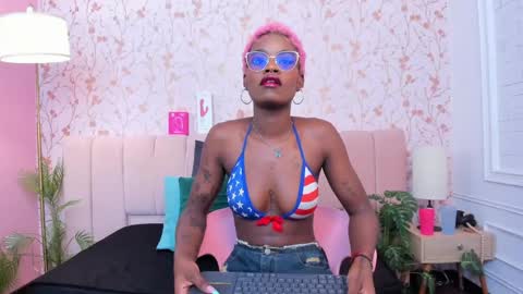 Amelia Adams online show from 24, 4, 2026