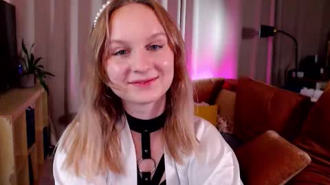 Snapshot of amelia_blondie chatting on 3, 3, 2026 Amelia online show from 3, 3, 2026