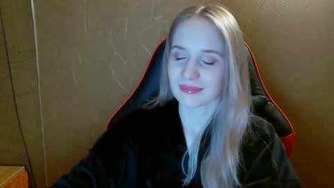 Amelia  online show from 9, 6, 2026