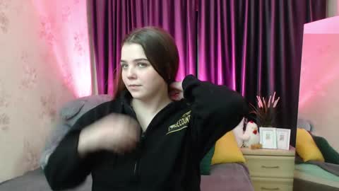 Alisa online show from 5, 2, 2026