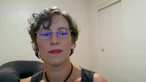 Ameliaishka online show from 20, 9, 2025