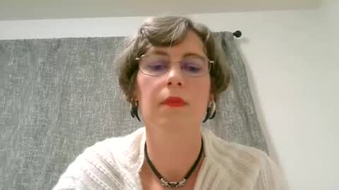 Ameliaishka online show from 19, 10, 2025