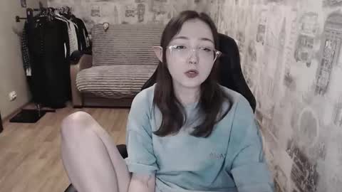 Snapshot of ameliakamishiro chatting on 2, 3, 2025 Amelia online show from 2, 3, 2025